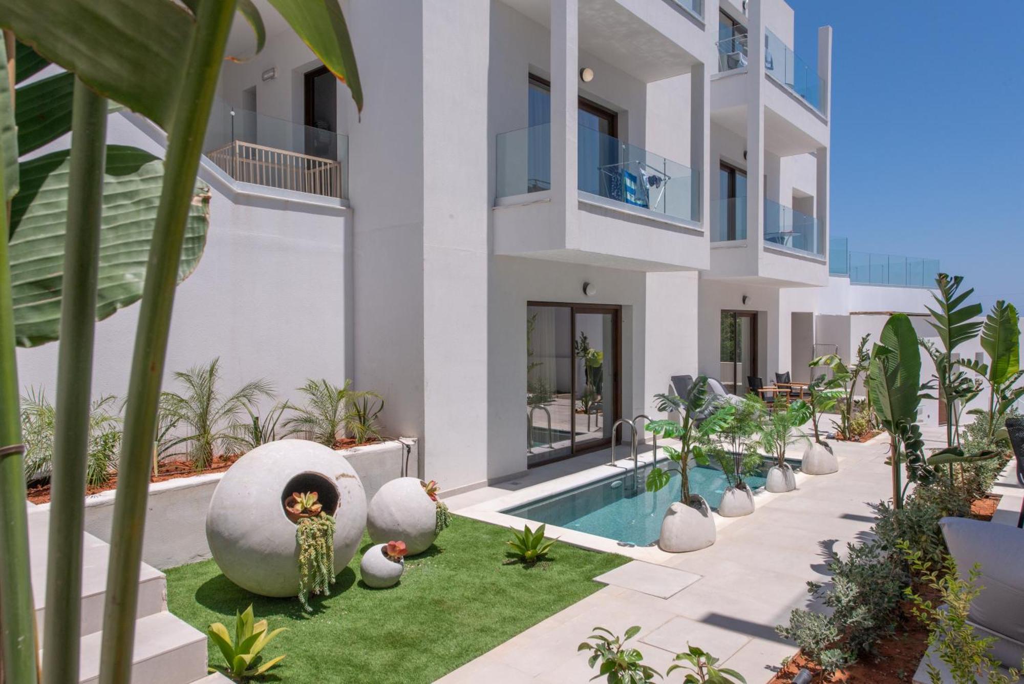Mika Villas & Suites Hersonissos  Exterior photo