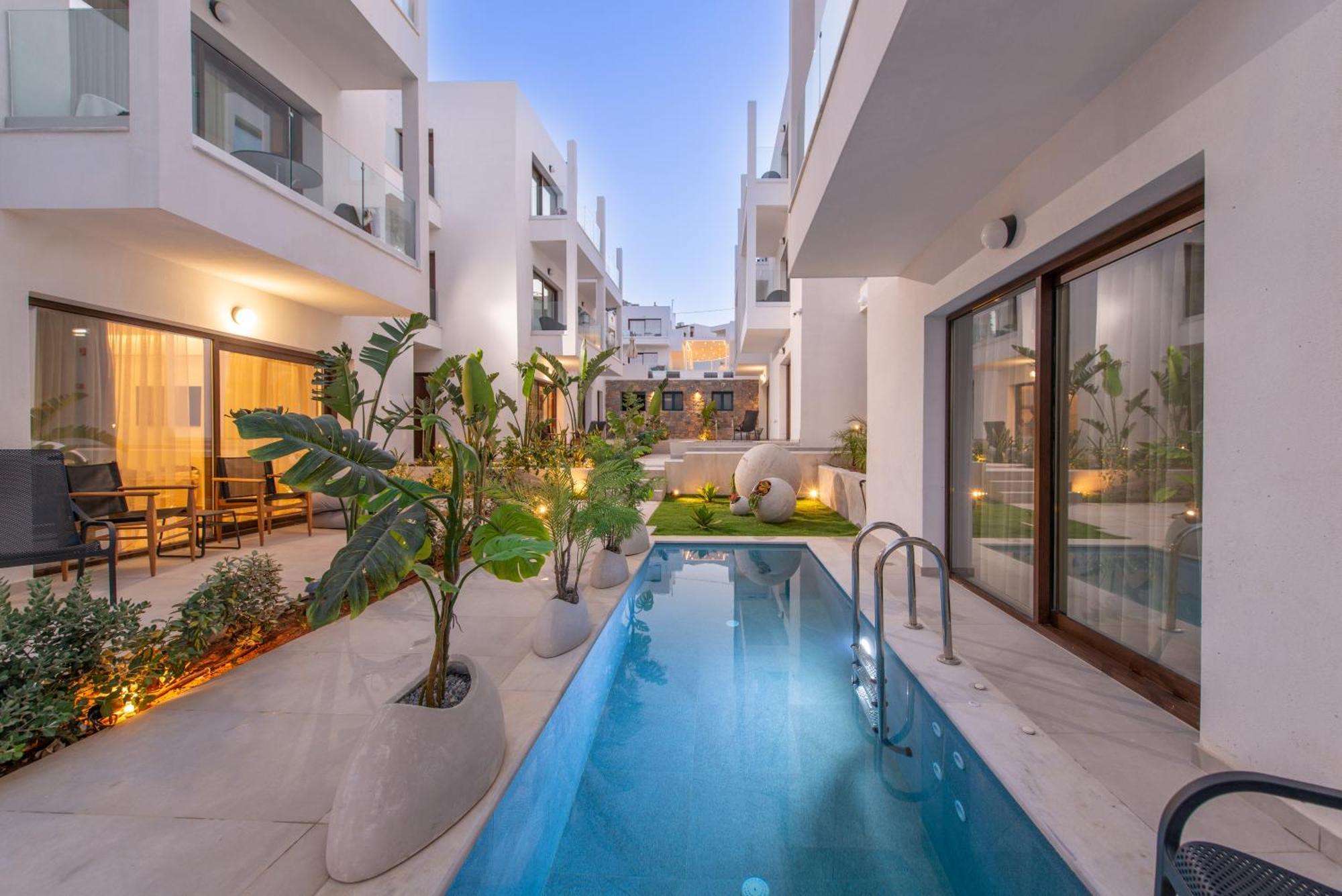 Mika Villas & Suites Hersonissos  Exterior photo