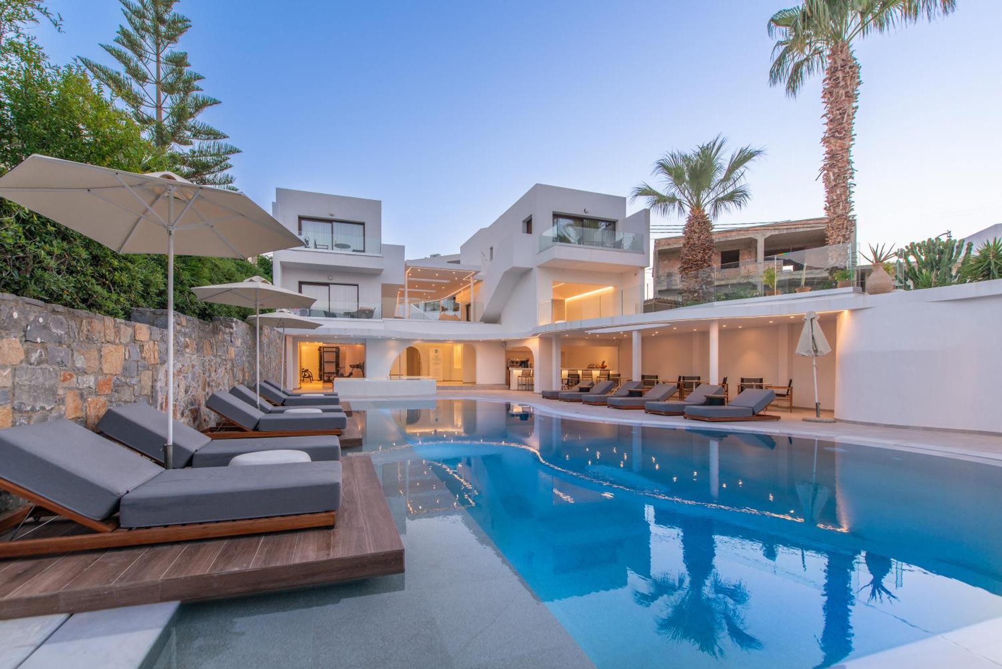 Mika Villas & Suites Hersonissos  Exterior photo