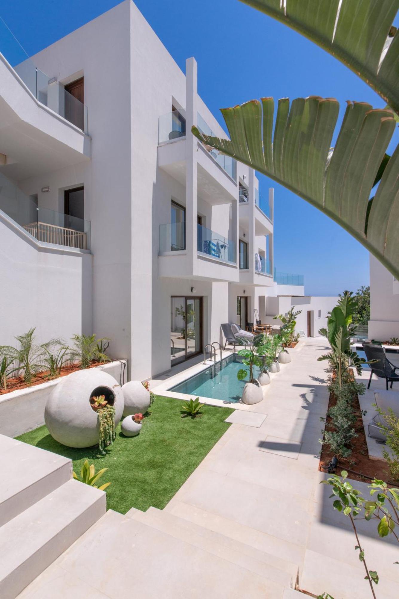 Mika Villas & Suites Hersonissos  Exterior photo