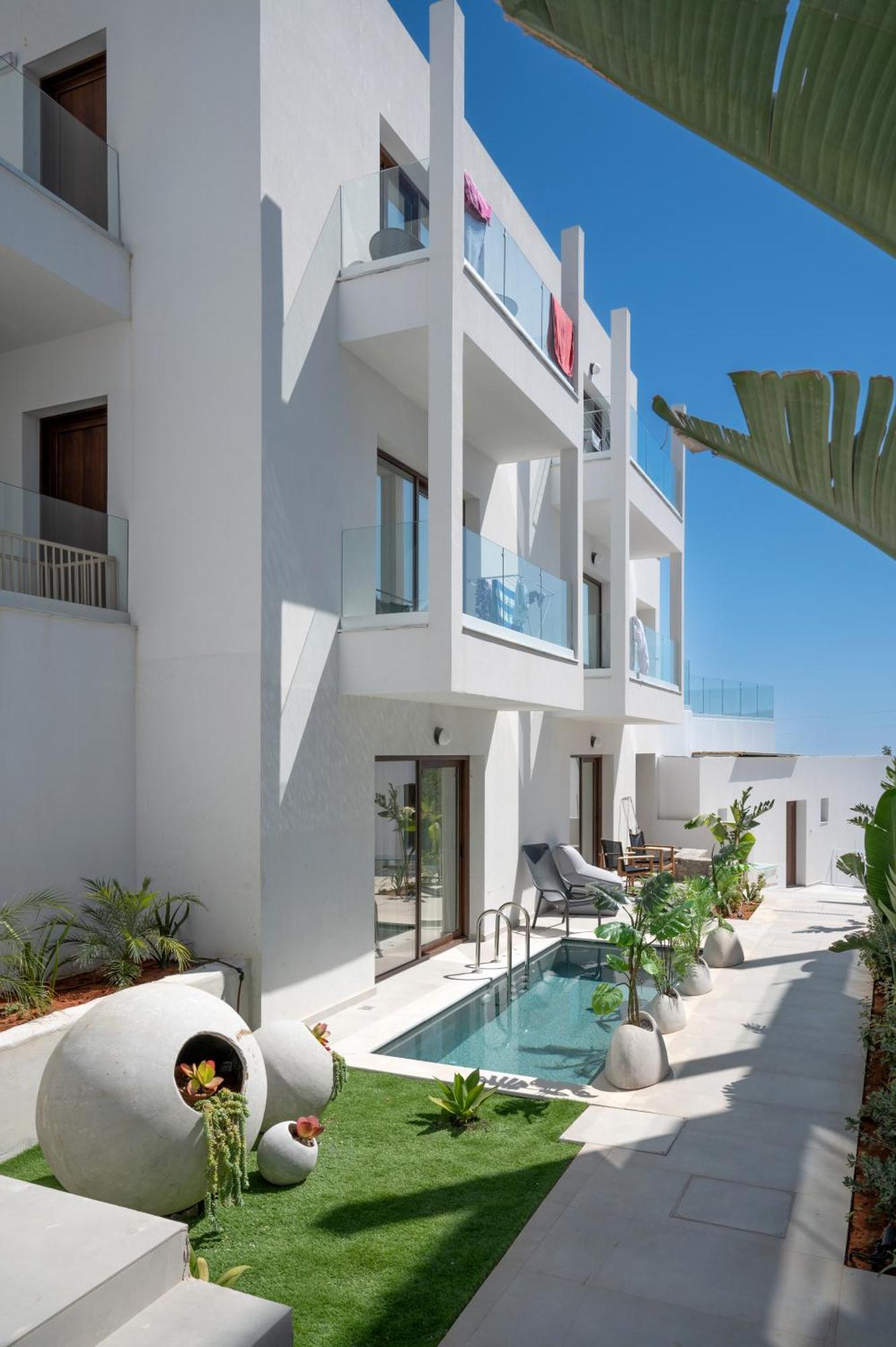 Mika Villas & Suites Hersonissos  Exterior photo