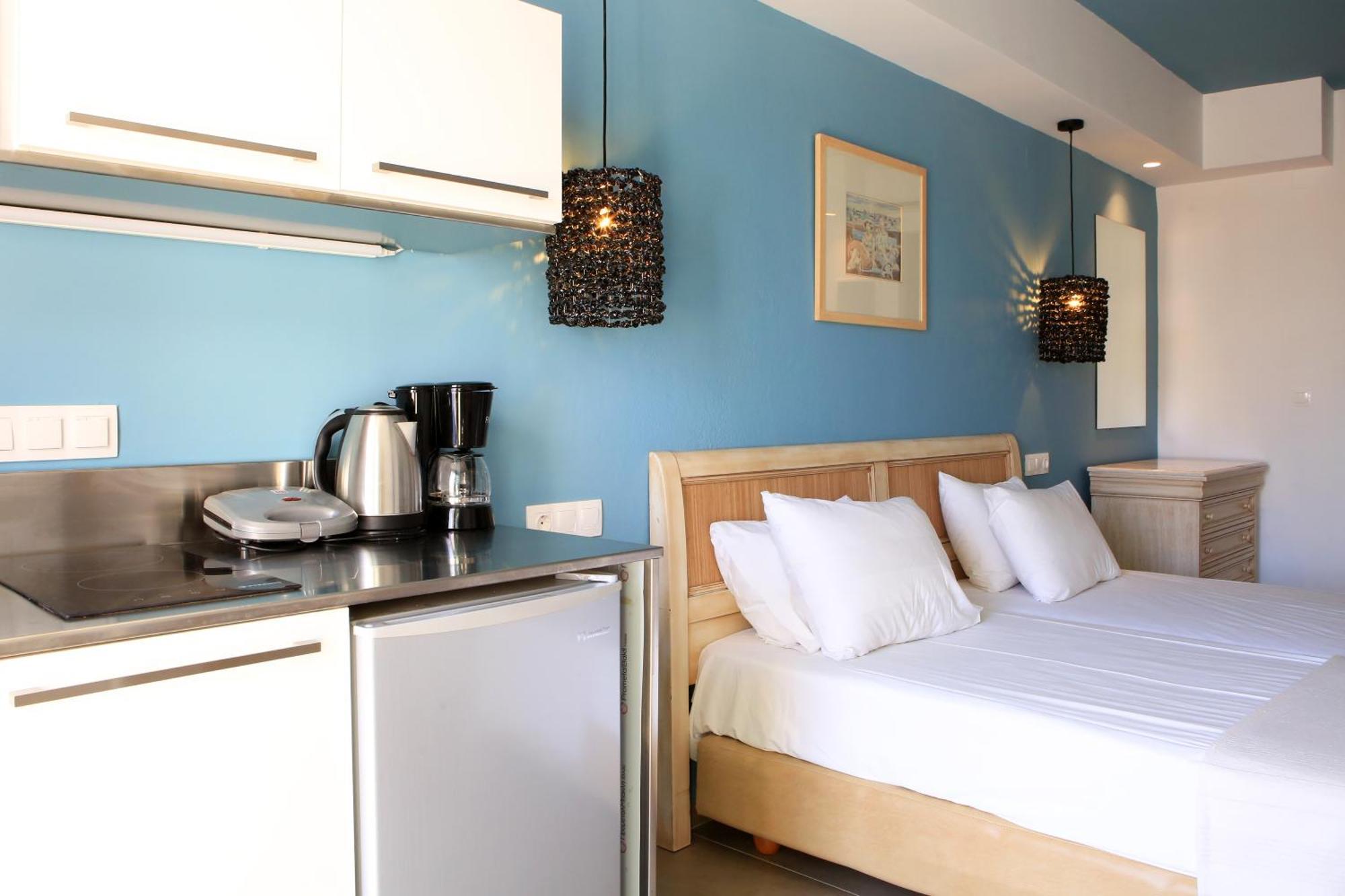 Mika Villas & Suites Hersonissos  Room photo